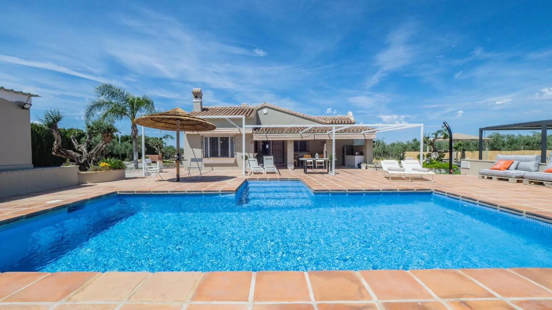 Villa Tranquila El Retiro Malaga
