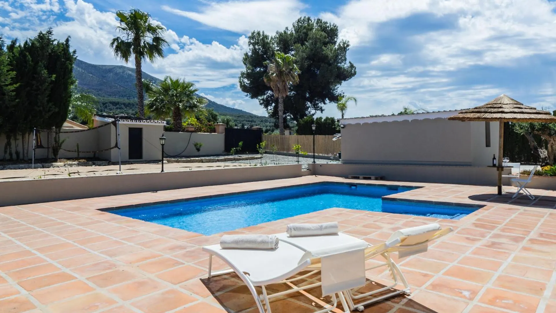 Villa Tranquila El Retiro Malaga