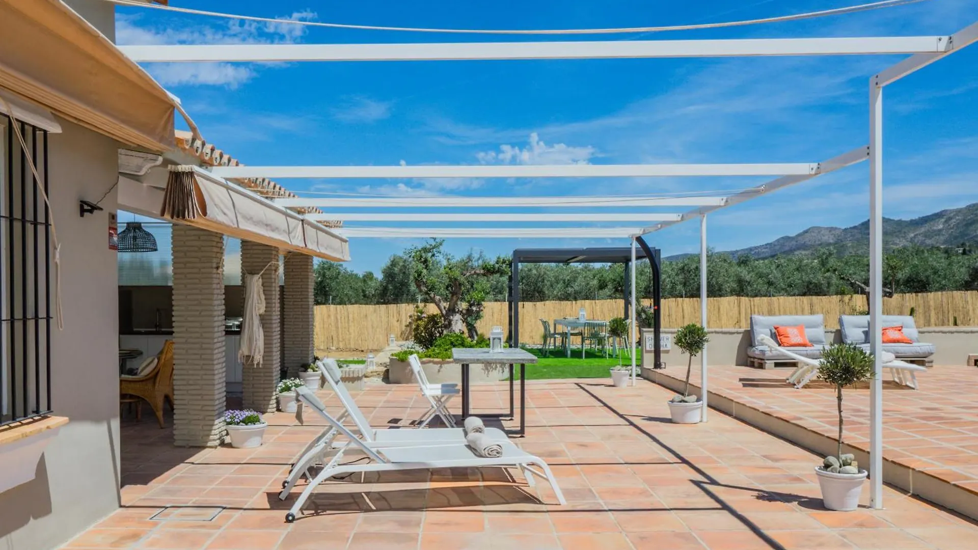 Villa Tranquila El Retiro Malaga