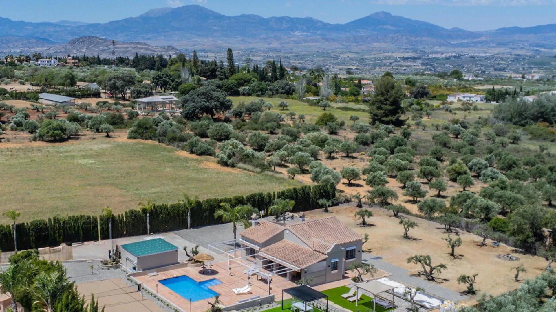 Villa Tranquila El Retiro Malaga