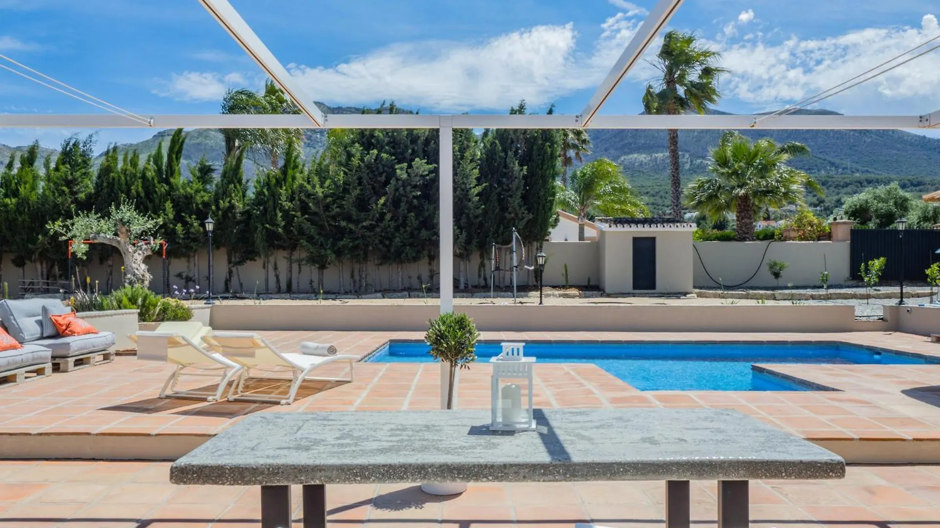 Villa Tranquila El Retiro Malaga